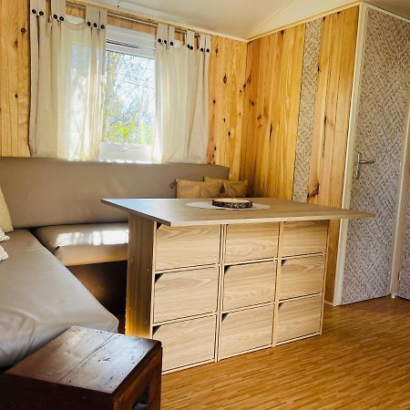 Mobil-Home Cosy Clim&Tv-3 Chambres Вик-Ла-Гардиол Екстериор снимка