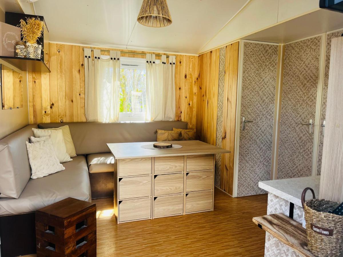 Mobil-Home Cosy Clim&Tv-3 Chambres Вик-Ла-Гардиол Екстериор снимка